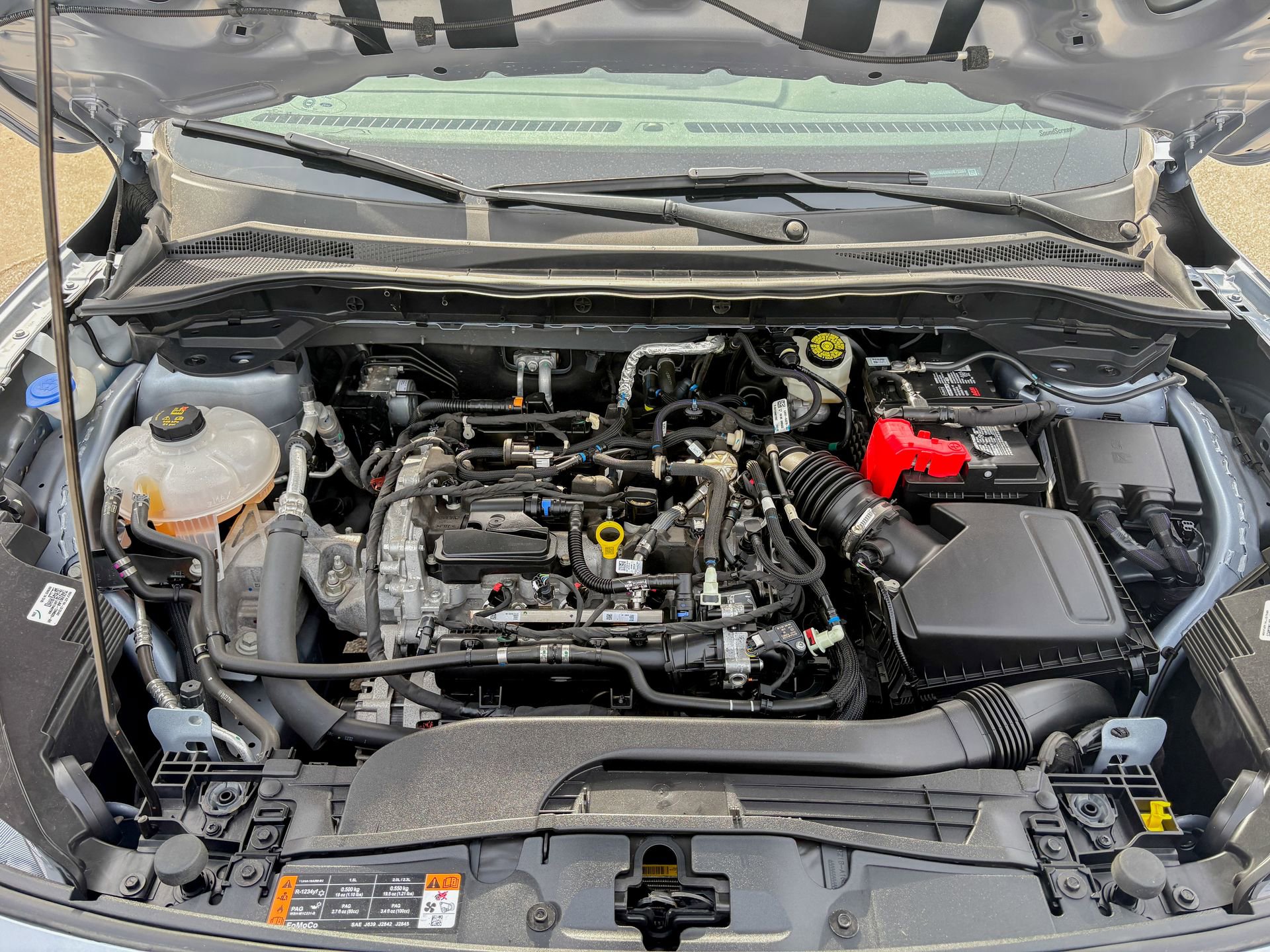 Used 2022 Ford Escape SE image 34