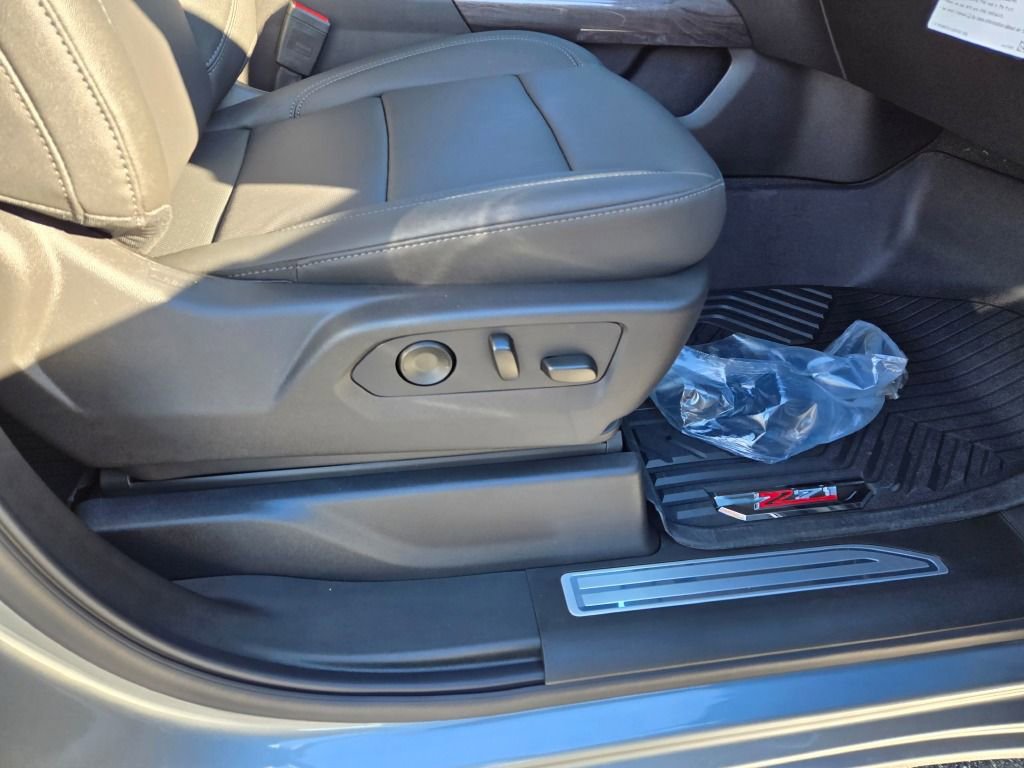 New 2026 Chevrolet Silverado 1500 LTZ w/ LTZ Premium Package image 5
