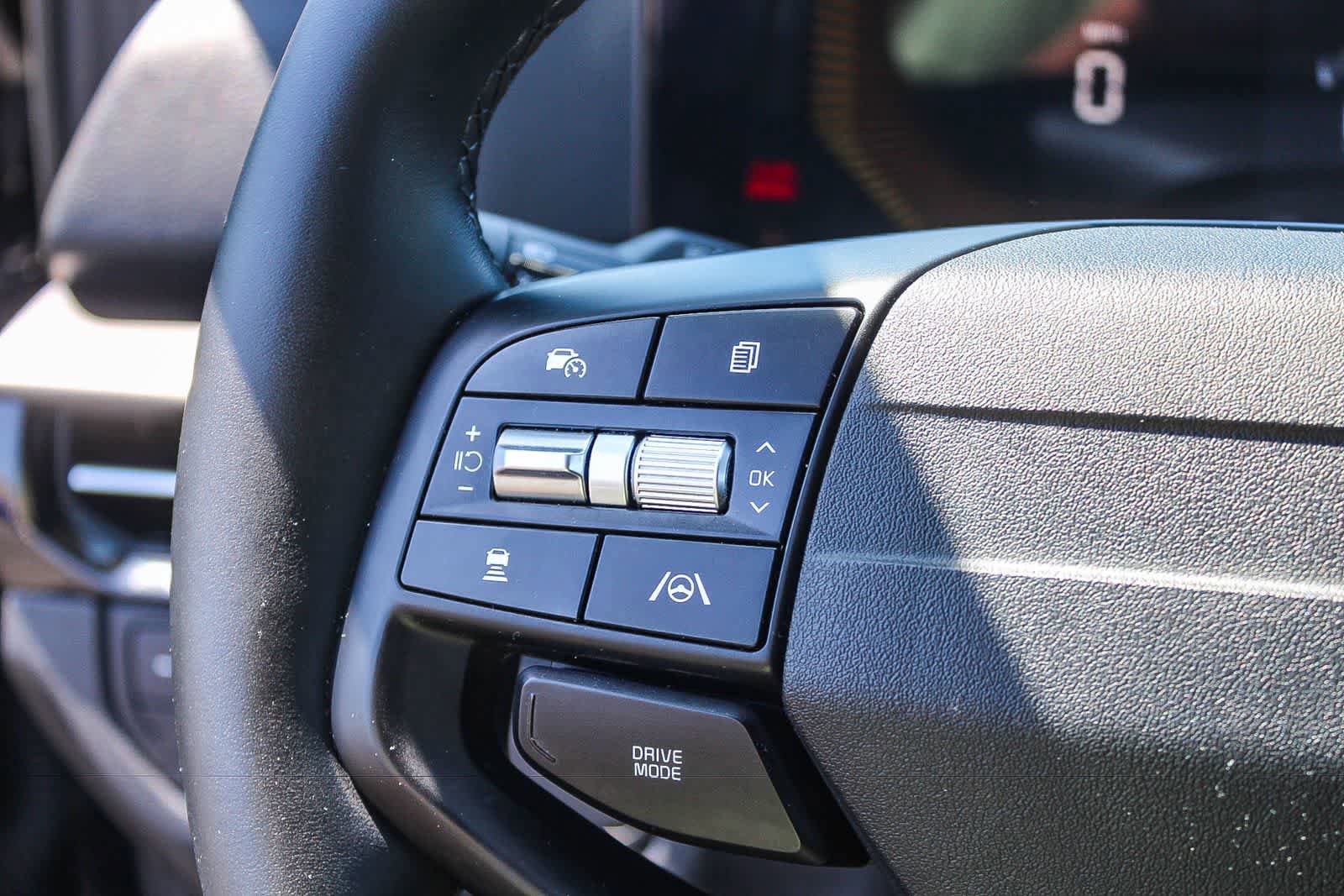 Used 2026 Kia Sportage EX FWD image 31