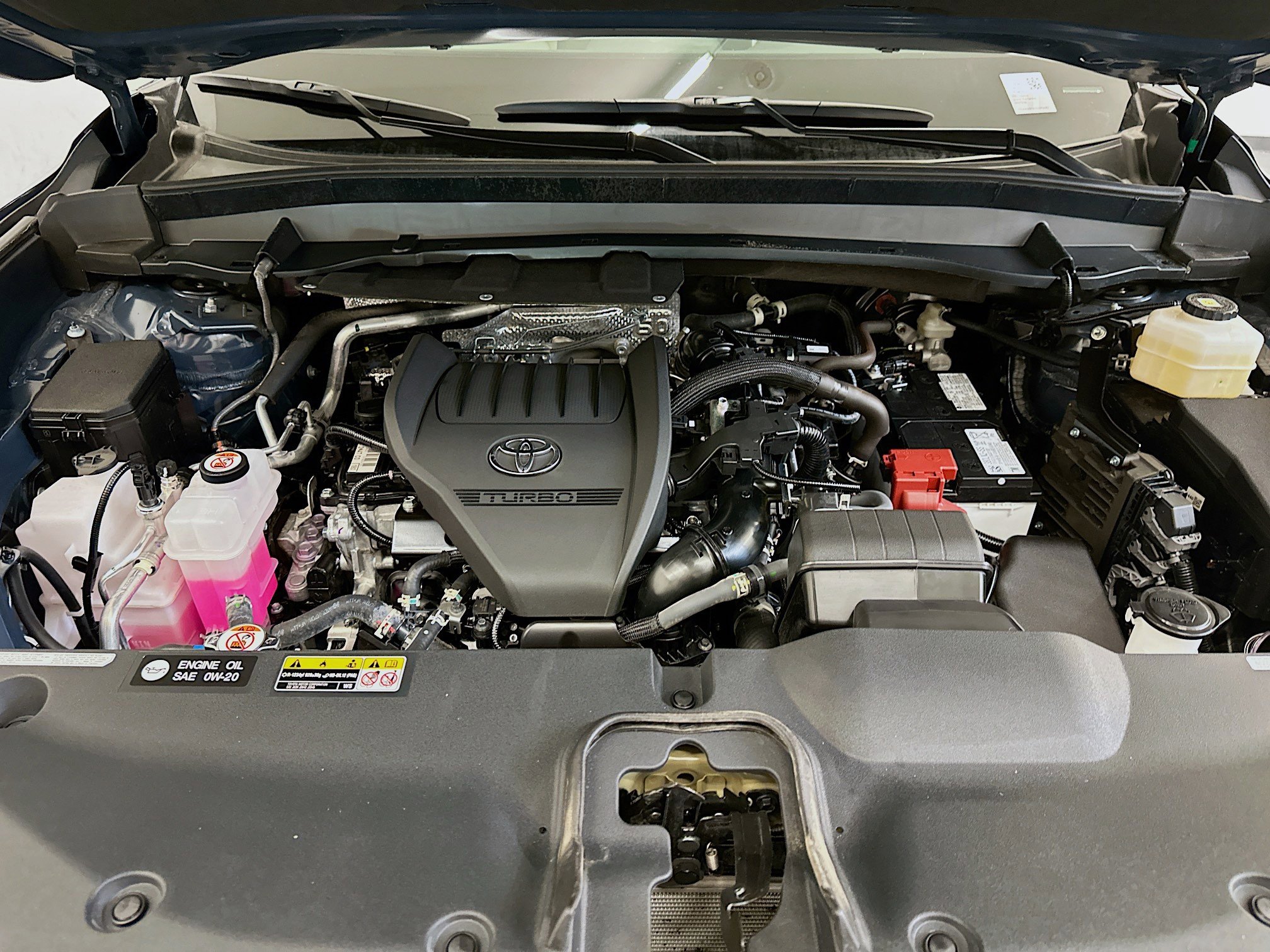 Used 2025 Toyota Grand Highlander AWD image 36