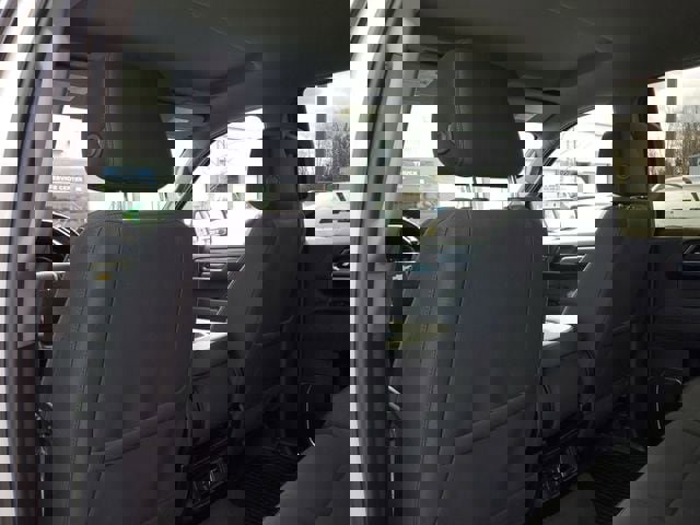 Used 2024 Chevrolet Silverado 1500 LT image 14