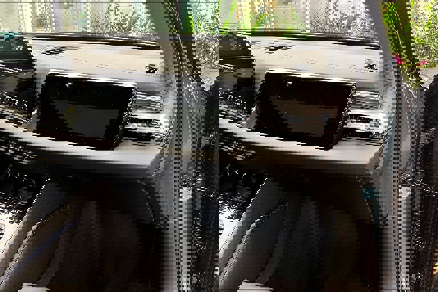 Used 2026 Audi A6 Premium Plus image 18