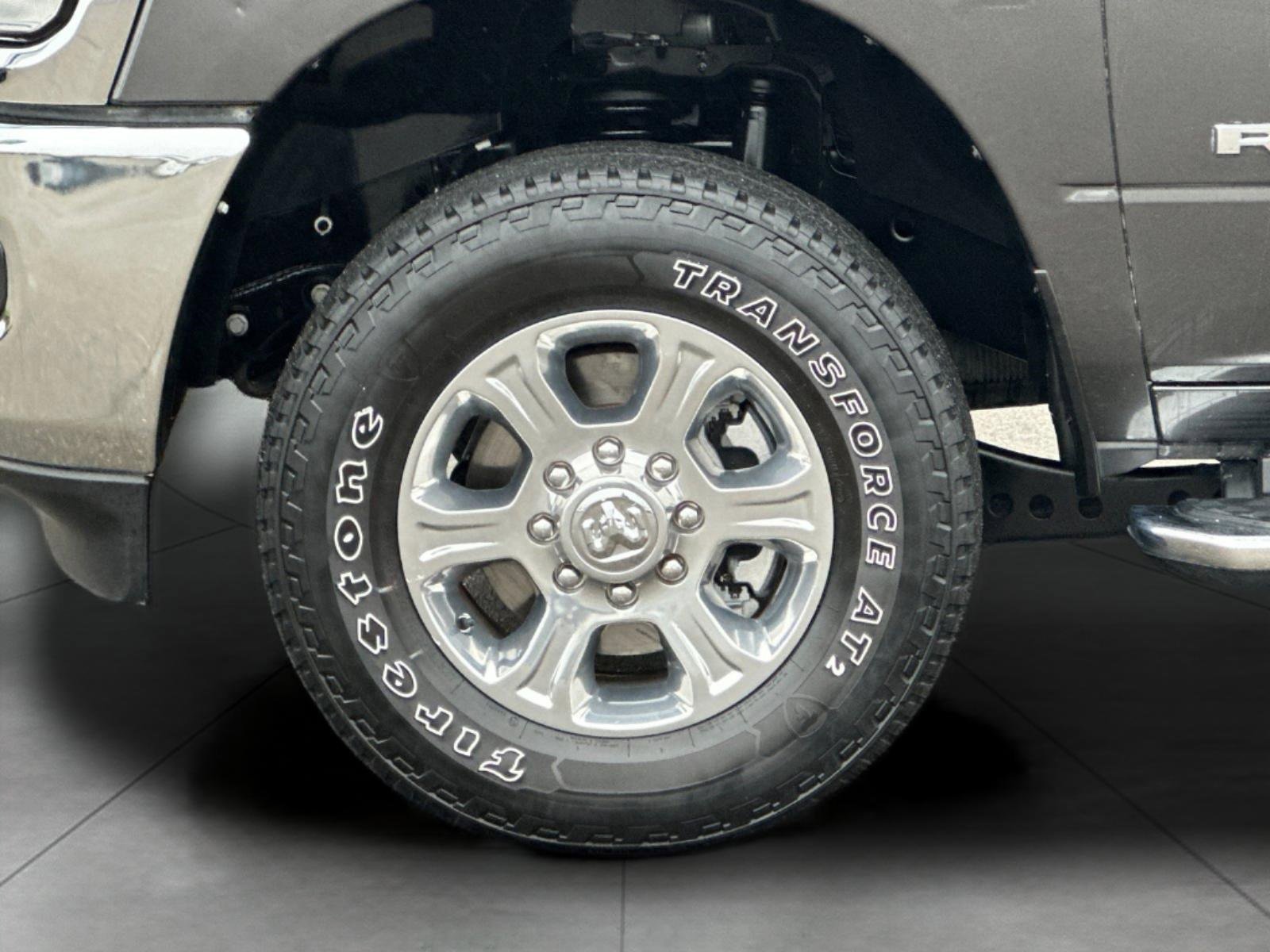 Used 2024 RAM 2500 Big Horn image 23