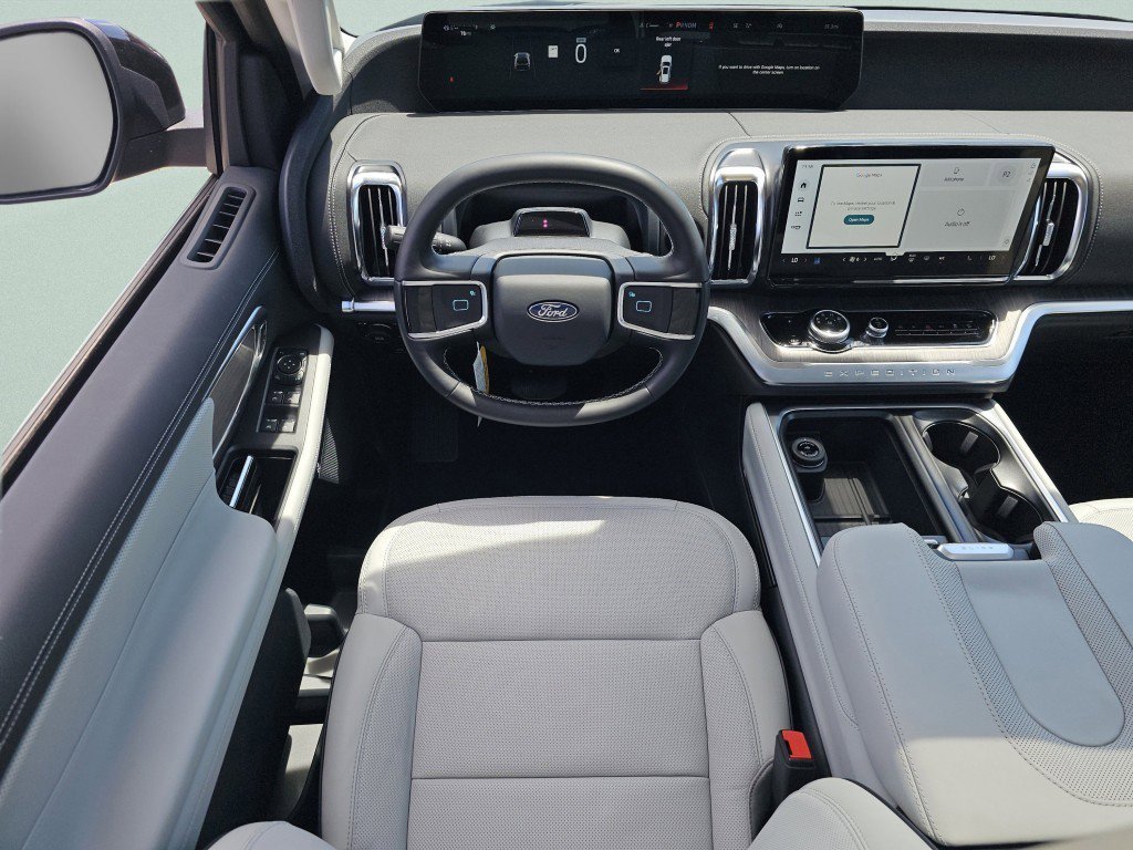 New 2026 Ford Expedition Max Platinum w/ Platinum Ultimate Package AWD/4WD image 4