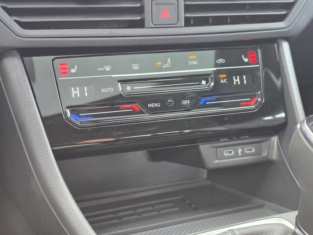 New 2026 Volkswagen Jetta SE FWD image 28