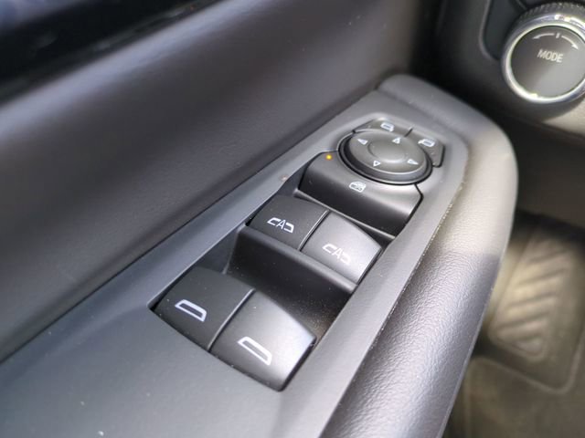 Used 2025 Chevrolet Tahoe LT image 28