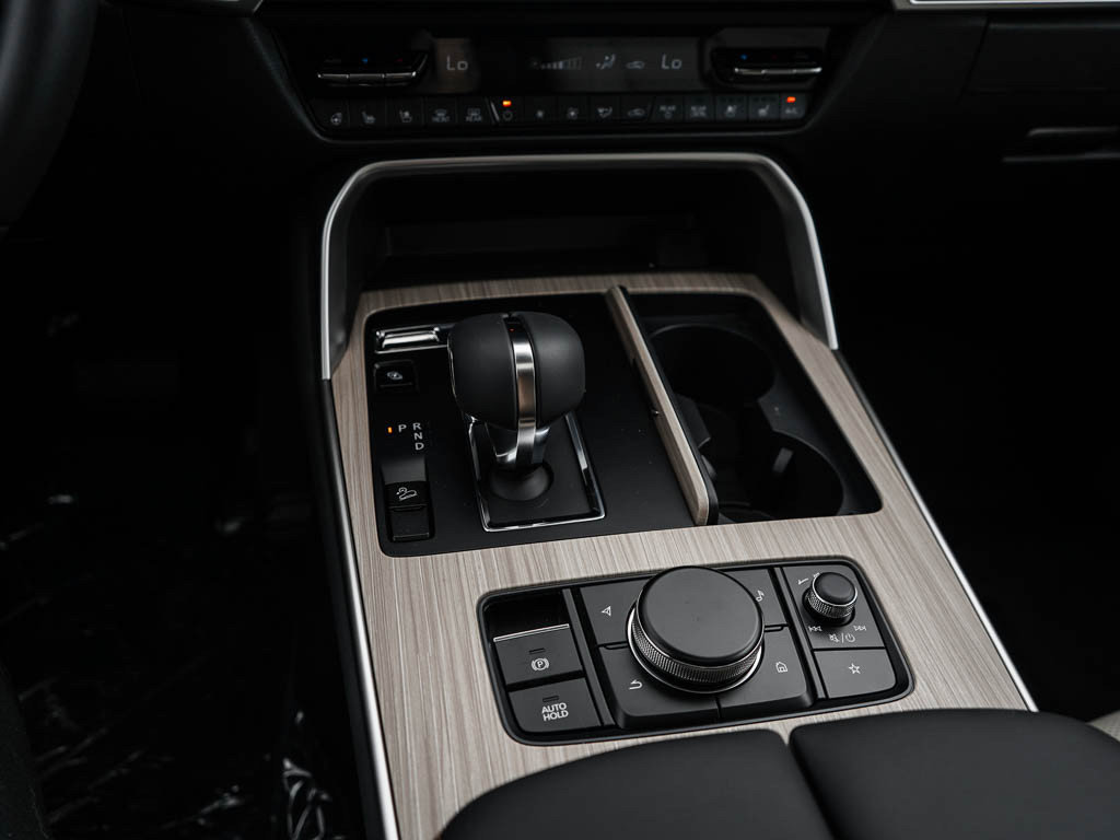 New 2026 MAZDA CX-90 Plug-In Hybrid w/ Preferred AWD/4WD image 28