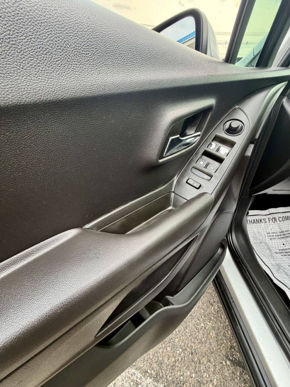 Used 2018 Chevrolet Trax LS FWD image 12