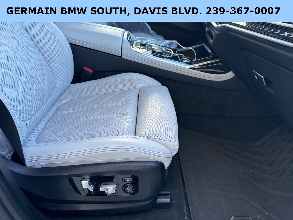 Certified 2024 BMW X7 xDrive40i w/ M Sport Package image 9