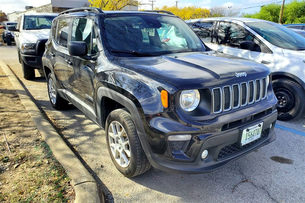Used 2022 Jeep Renegade Latitude w/ Convenience Group image 1