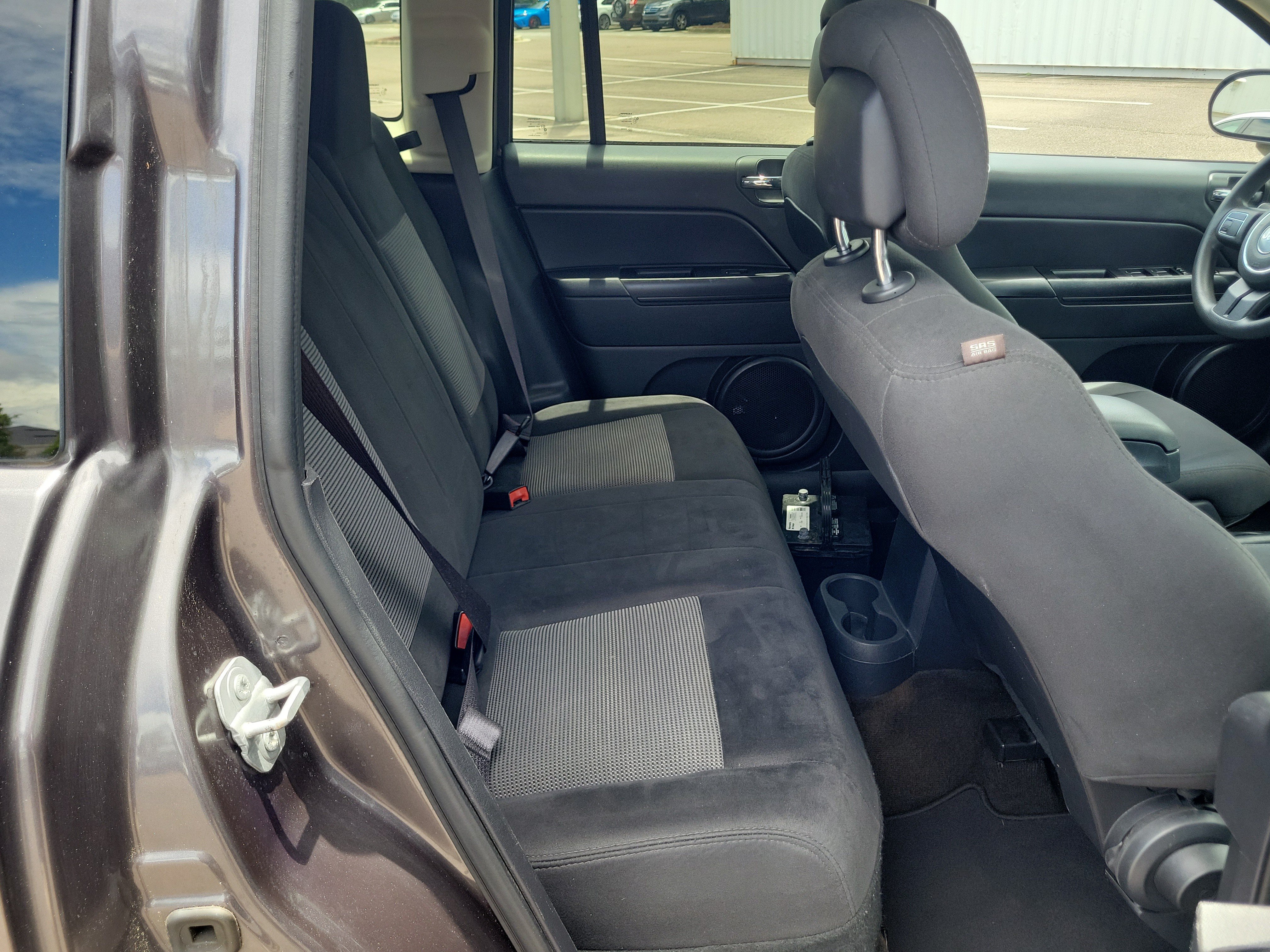 Used 2016 Jeep Compass Sport w/ Power Value Group FWD image 10