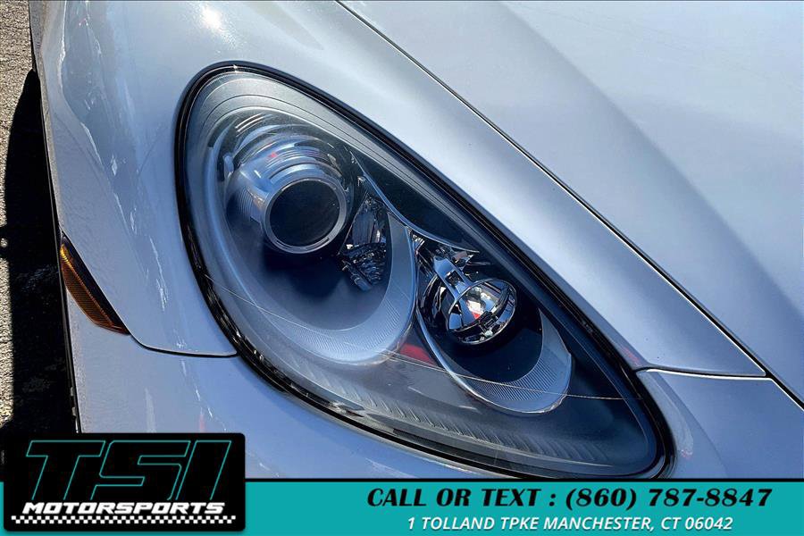 Used 2014 Porsche Cayenne Platinum Edition image 30