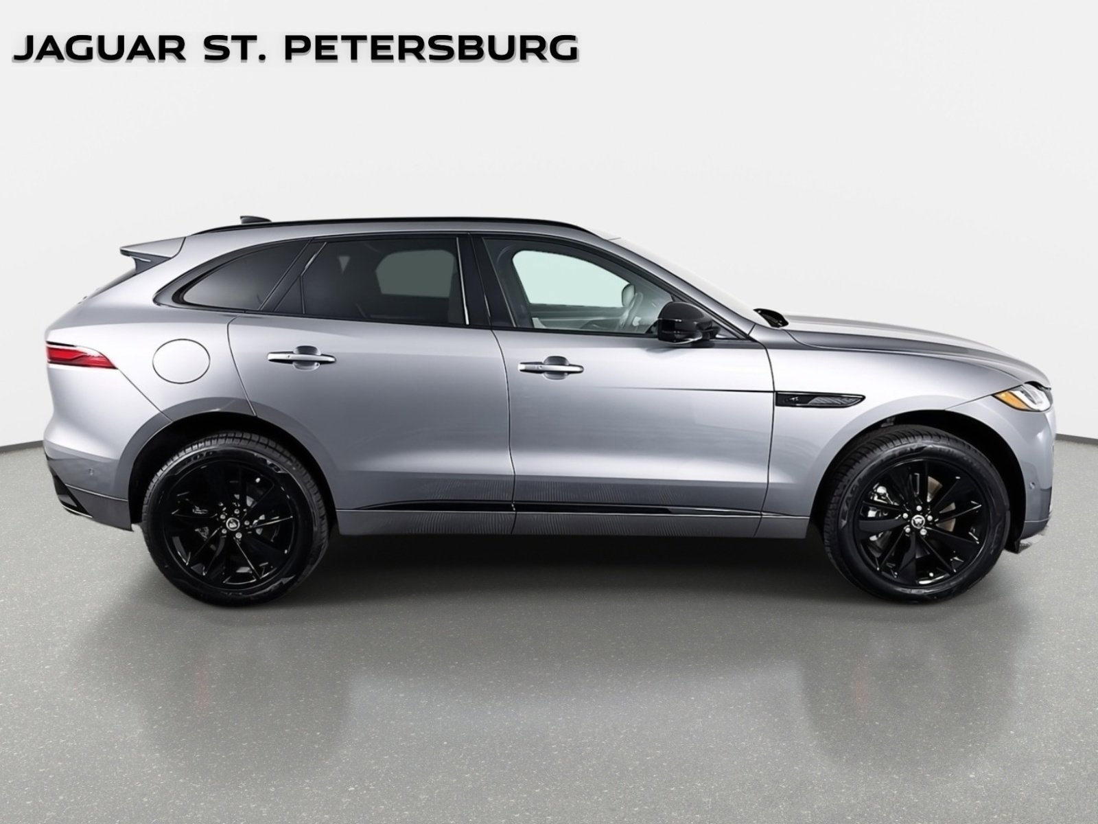 New 2026 Jaguar F-PACE R-Dynamic S AWD/4WD image 4