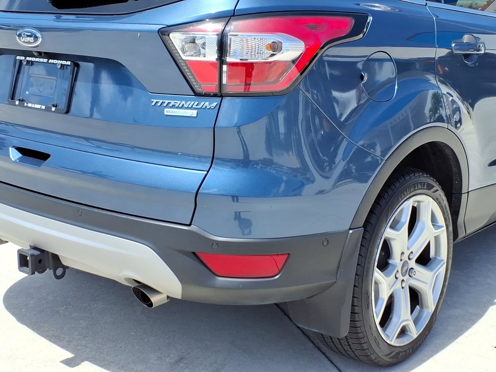Used 2018 Ford Escape Titanium w/ Ford Safe & Smart Package FWD image 19