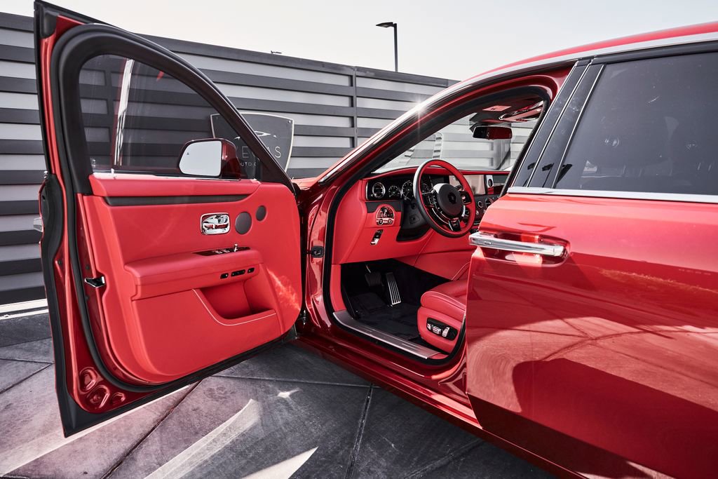 Used 2024 Rolls-Royce Ghost AWD/4WD image 31