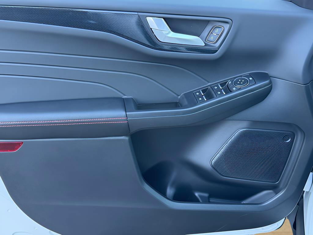 New 2026 Ford Escape ST-Line w/ Tech Pack #1 FWD image 13