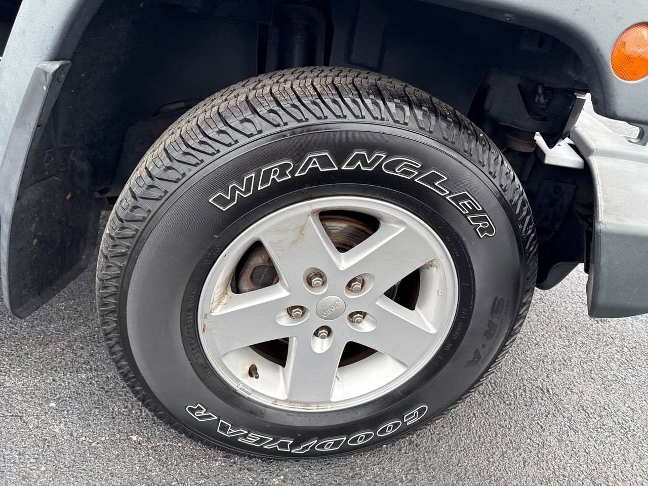 Used 2009 Jeep Wrangler X image 9