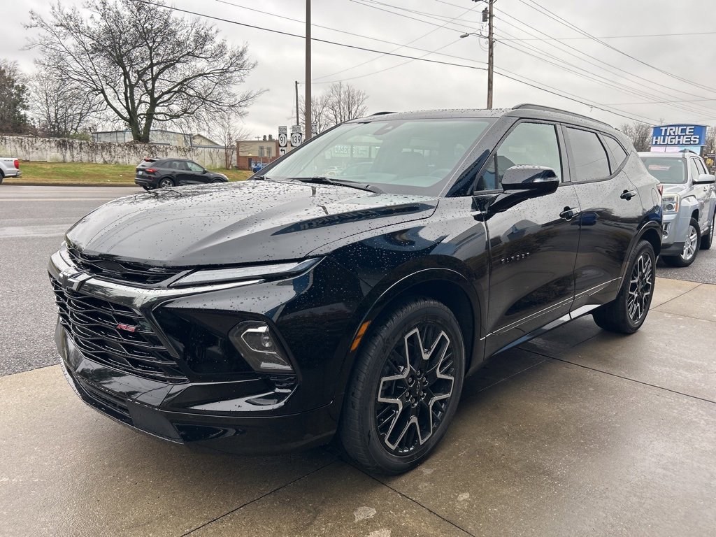 New 2025 Chevrolet Blazer RS w/ Driver Confidence II Package image 5