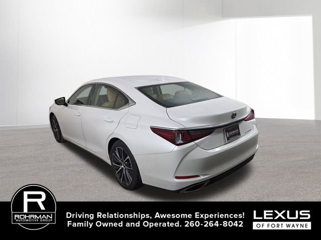 Used 2023 Lexus ES 350 w/ Premium Package image 11