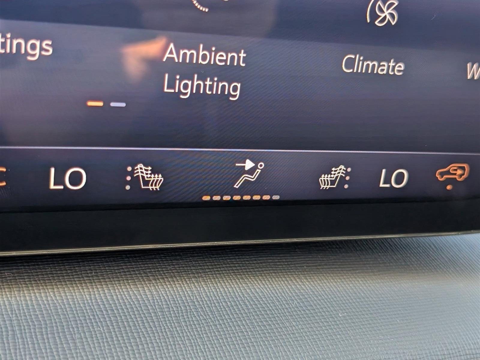 New 2026 Buick Enclave Preferred w/ Power Package AWD/4WD image 24