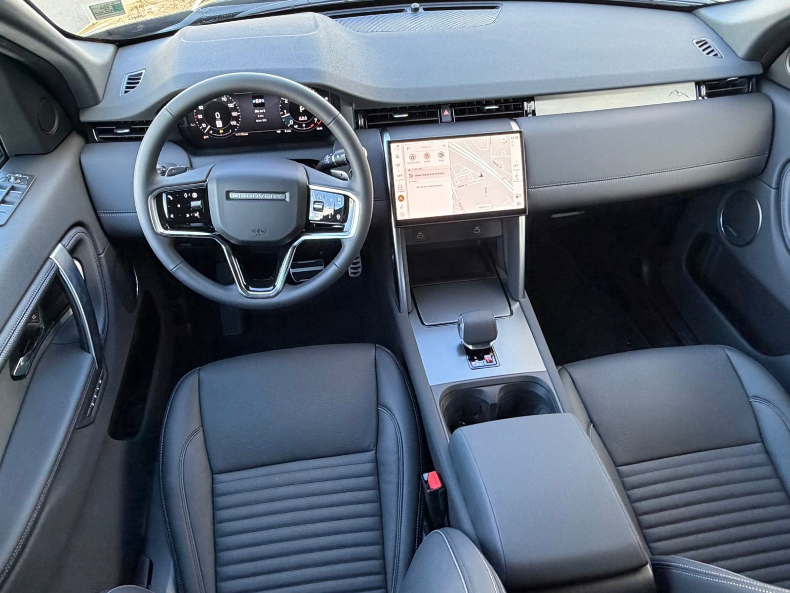 New 2026 Land Rover Discovery Sport Landmark image 28