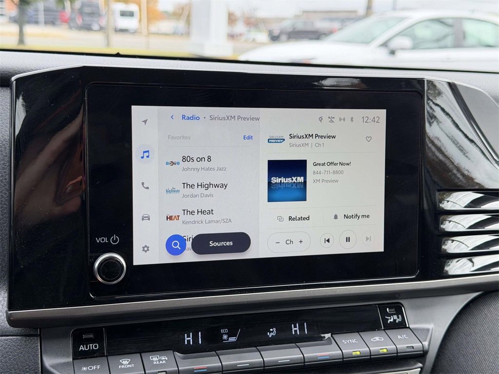 Certified 2025 Toyota Camry LE image 3