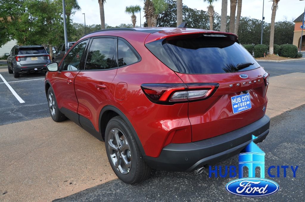 New 2026 Ford Escape ST-Line w/ Tech Pack #1 image 3