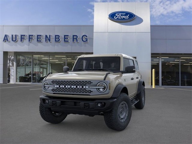 New 2025 Ford Bronco Badlands image 2