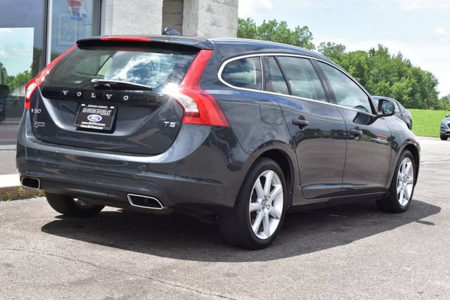 Used 2016 Volvo V60 T5 Premier FWD image 16