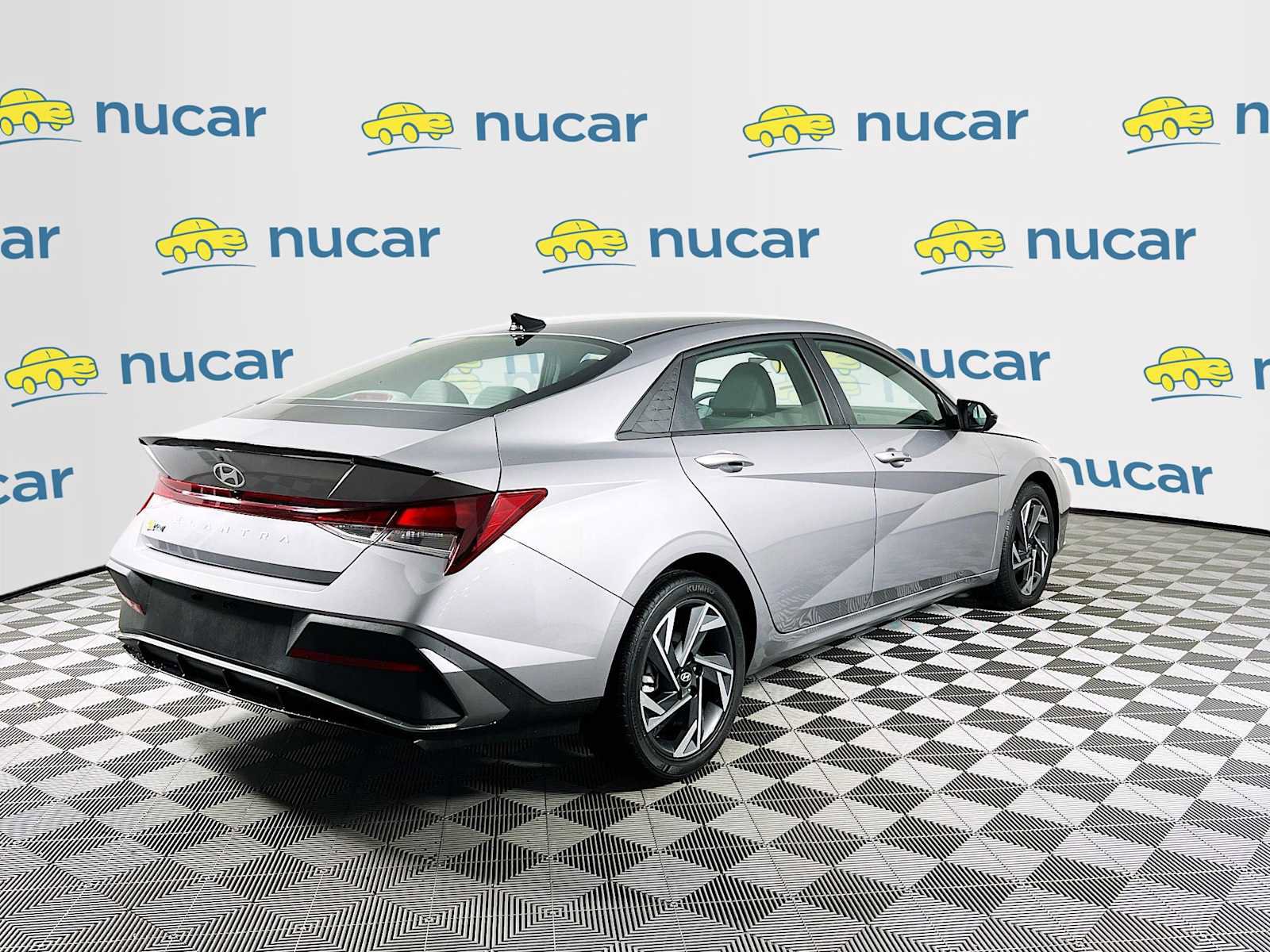 Certified 2025 Hyundai Elantra Sport image 7