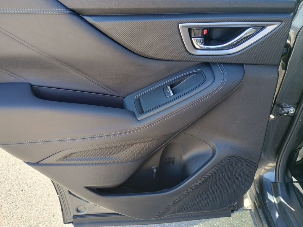 Used 2019 Subaru Forester Limited w/ Popular Package #3 image 15