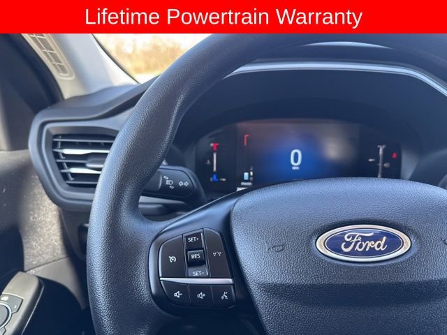 Used 2025 Ford Escape Active AWD/4WD image 11