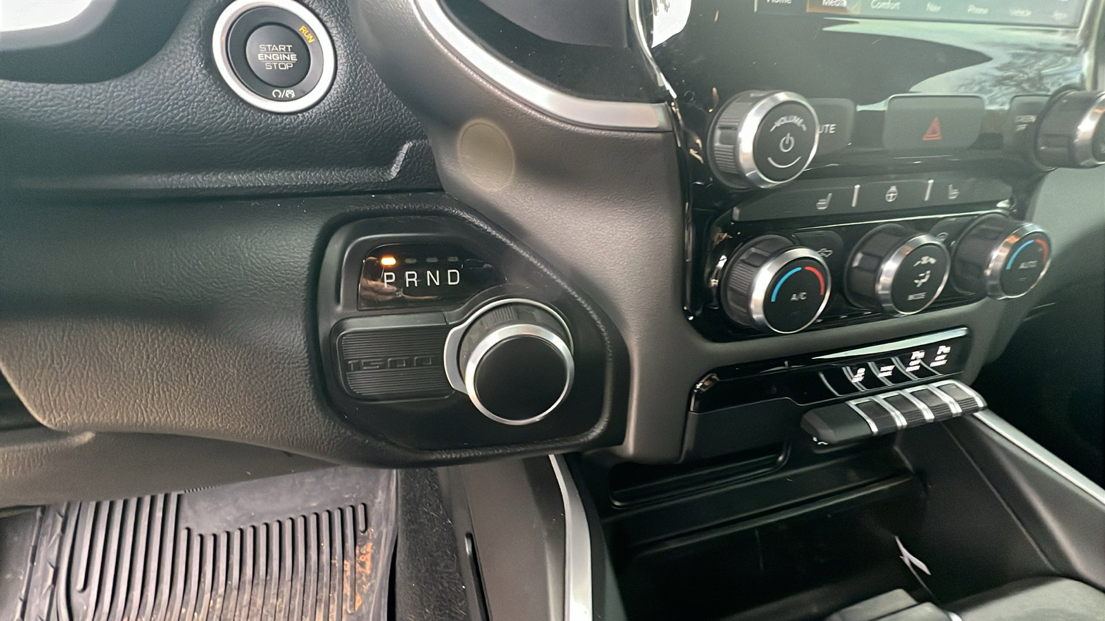 Used 2022 RAM 1500 Big Horn image 30