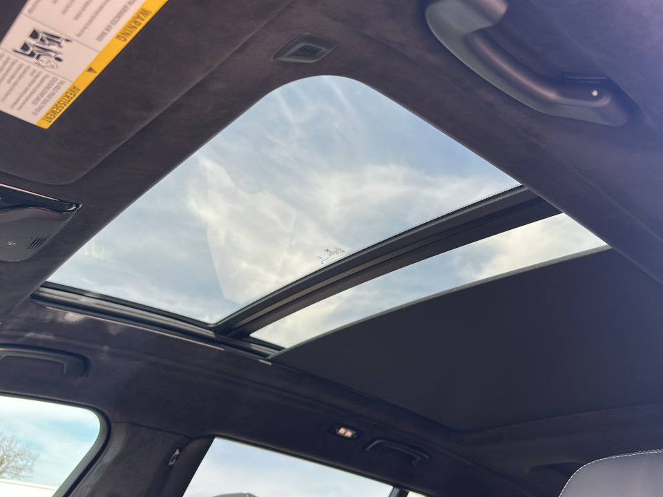 New 2025 BMW X7 M60i image 13