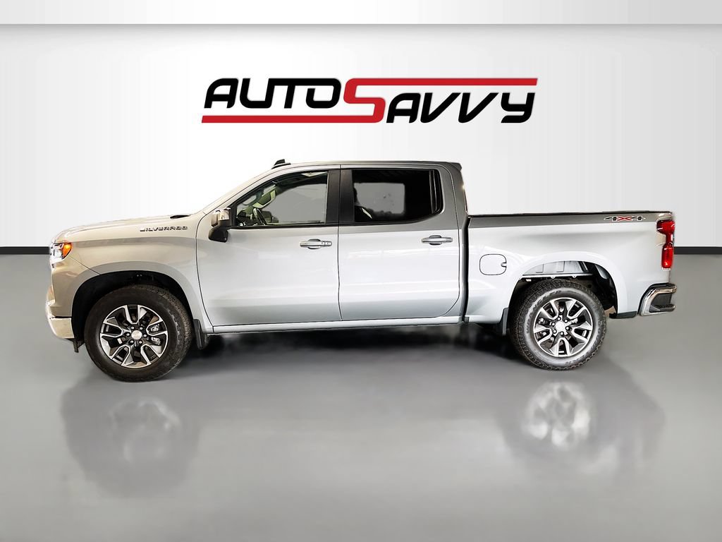Used 2024 Chevrolet Silverado 1500 LT AWD/4WD image 4