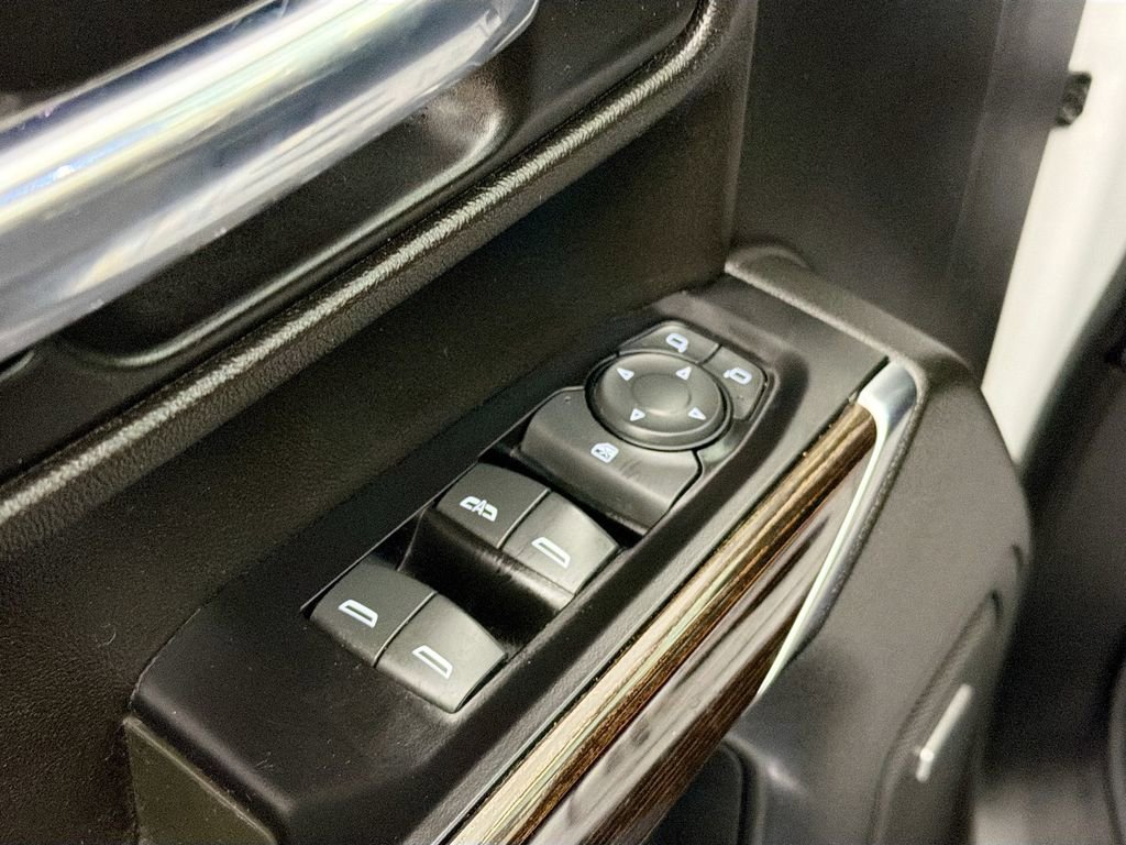 Used 2020 GMC Sierra 1500 Elevation image 17