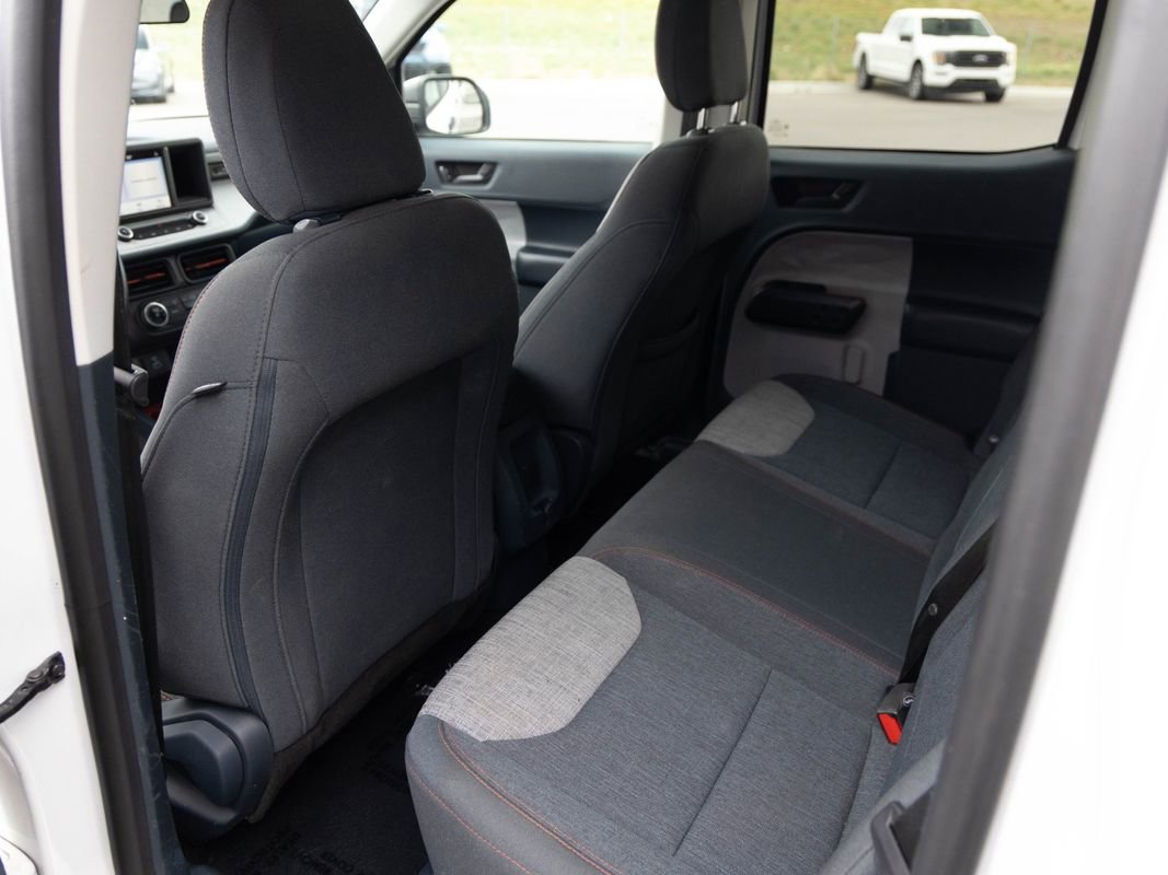 Used 2022 Ford Maverick XLT image 12