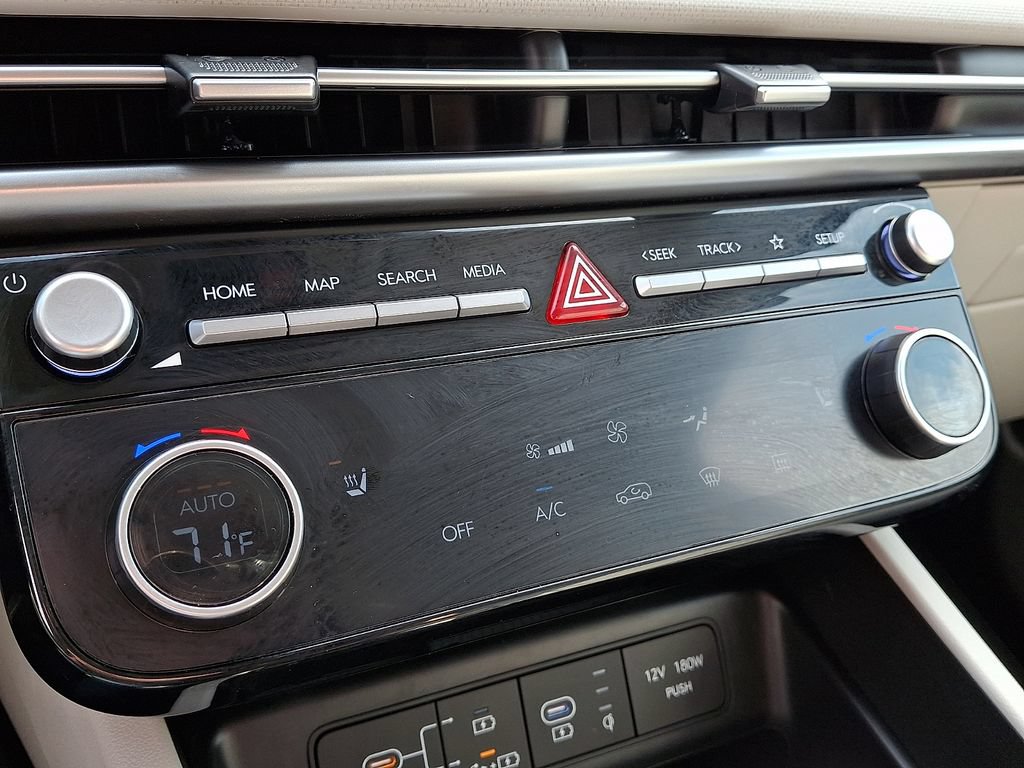 Used 2025 Hyundai Tucson SEL AWD/4WD image 19