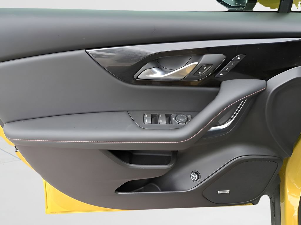 Used 2024 Chevrolet Blazer RS w/ Driver Confidence II Package FWD image 20