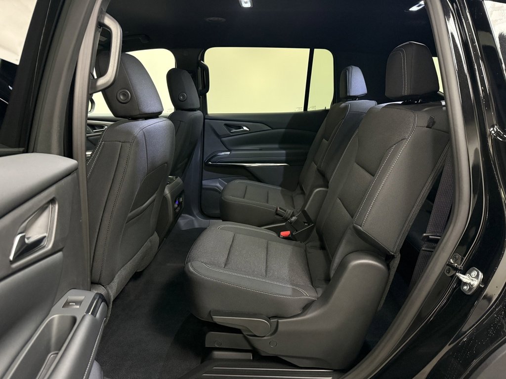 New 2026 Chevrolet Traverse LT w/ Driver Confidence Package image 17