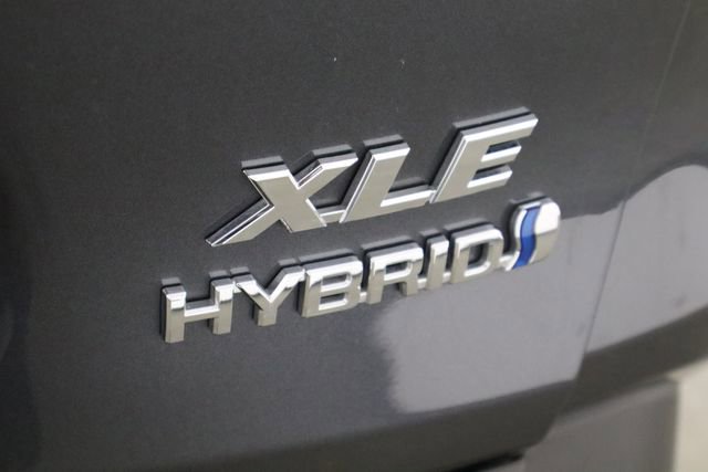 Used 2024 Toyota RAV4 XLE w/ Convenience Package image 44