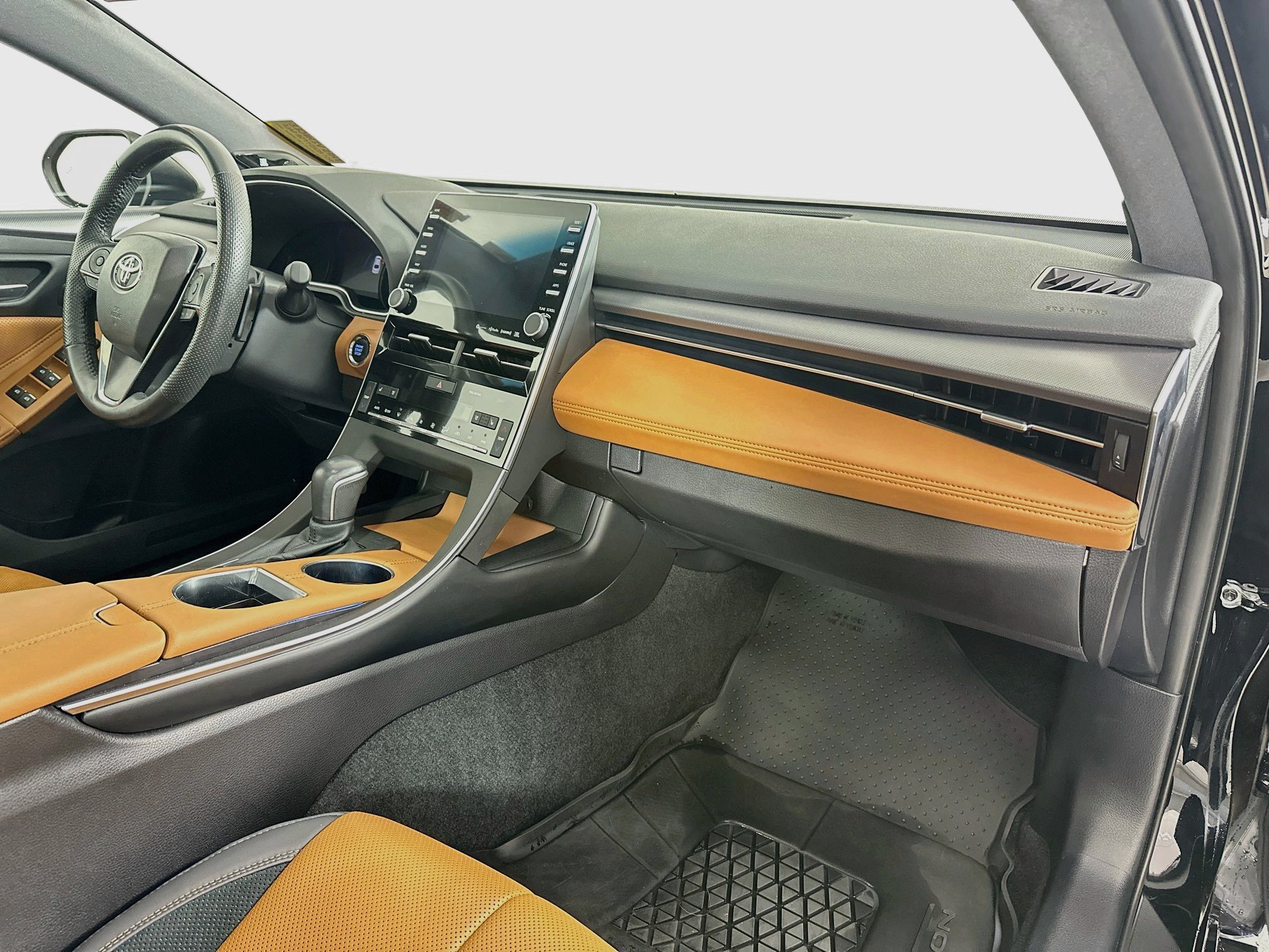 Certified 2022 Toyota Avalon Touring w/ Advanced Safety Package FWD image 30
