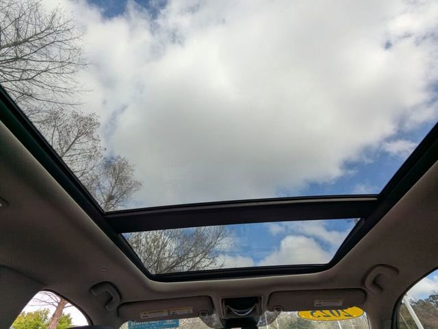 Certified 2025 Honda Pilot Touring image 20