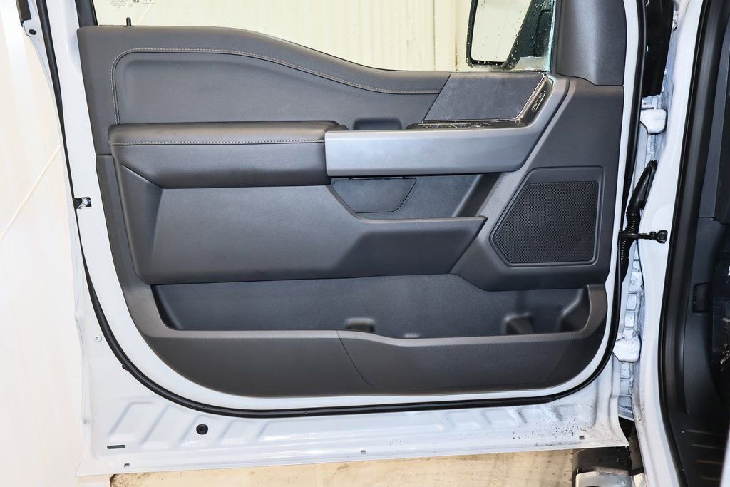 New 2025 Ford F150 XLT w/ Equipment Group 302A MID image 9