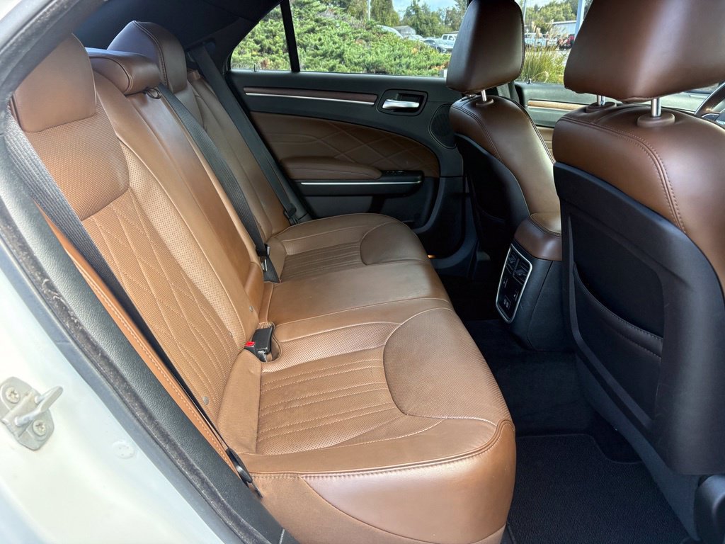 Used 2018 Chrysler 300 C w/ Sun, Sound & Nav Package RWD image 21