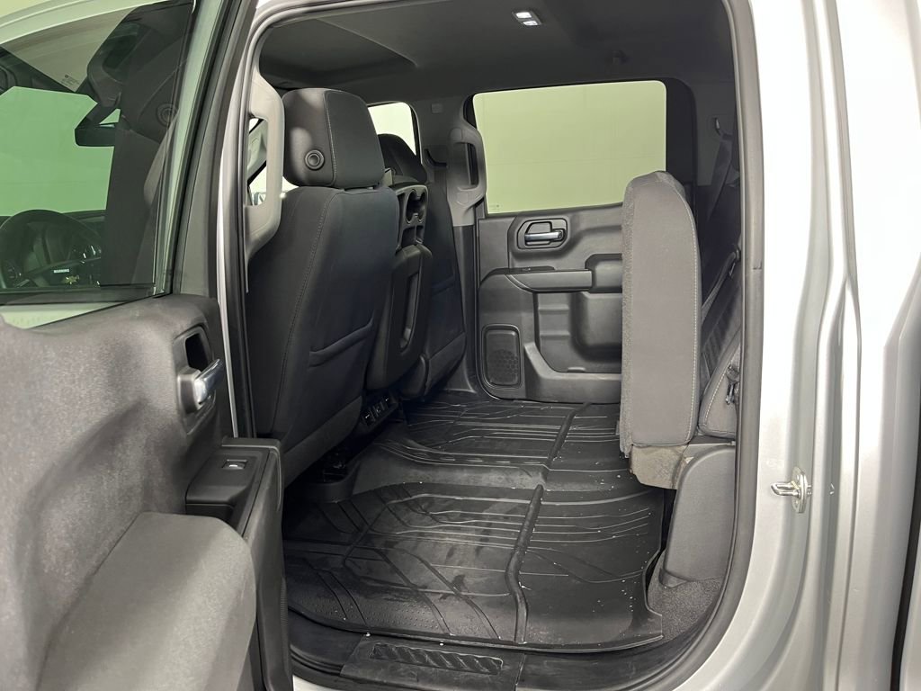 Used 2020 Chevrolet Silverado 1500 LT w/ All-Star Edition image 13