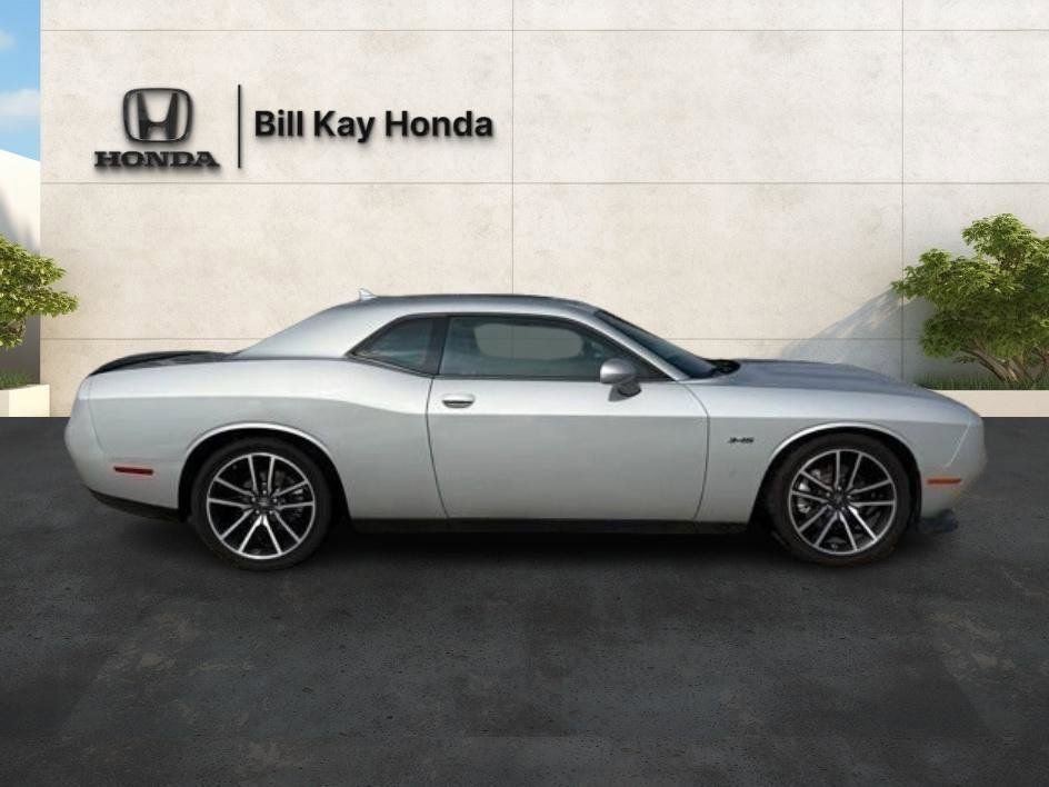 Used 2023 Dodge Challenger R/T w/ Plus Package RWD image 5