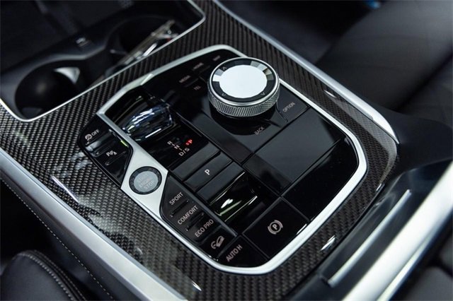 New 2026 BMW X5 M60i image 23