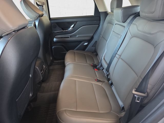 Used 2023 Lincoln Corsair AWD w/ Equipment Group 101A image 14