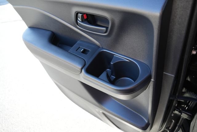 Used 2025 Honda Ridgeline Sport image 19